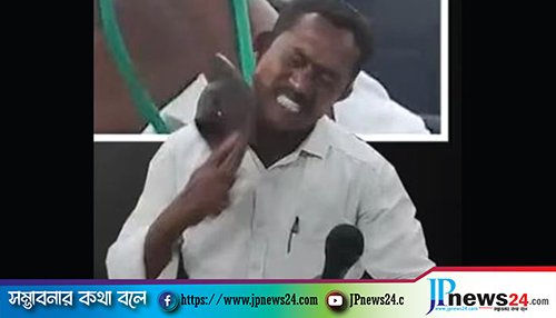 নিজের গালেই জুতাপেটা করলেন কাউন্সিলর