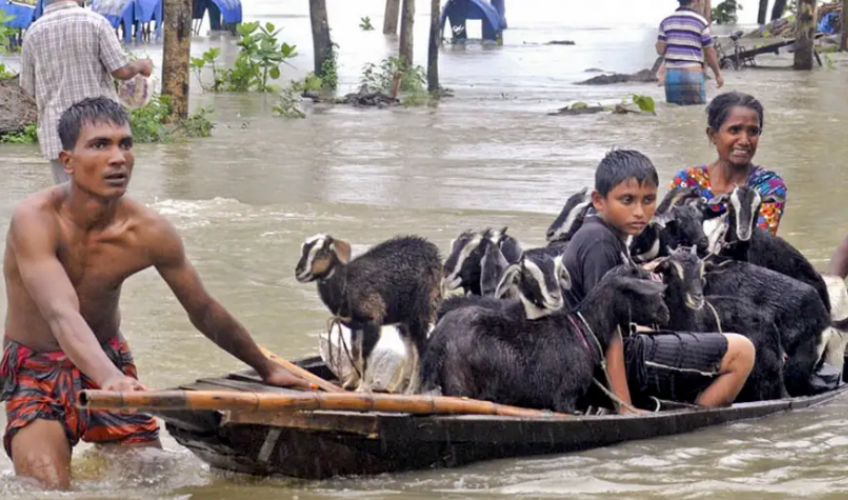 সিলেটে বন্যা পরিস্থিতির অবনতি, পানিবন্দি ৭ লাখ মানুষ